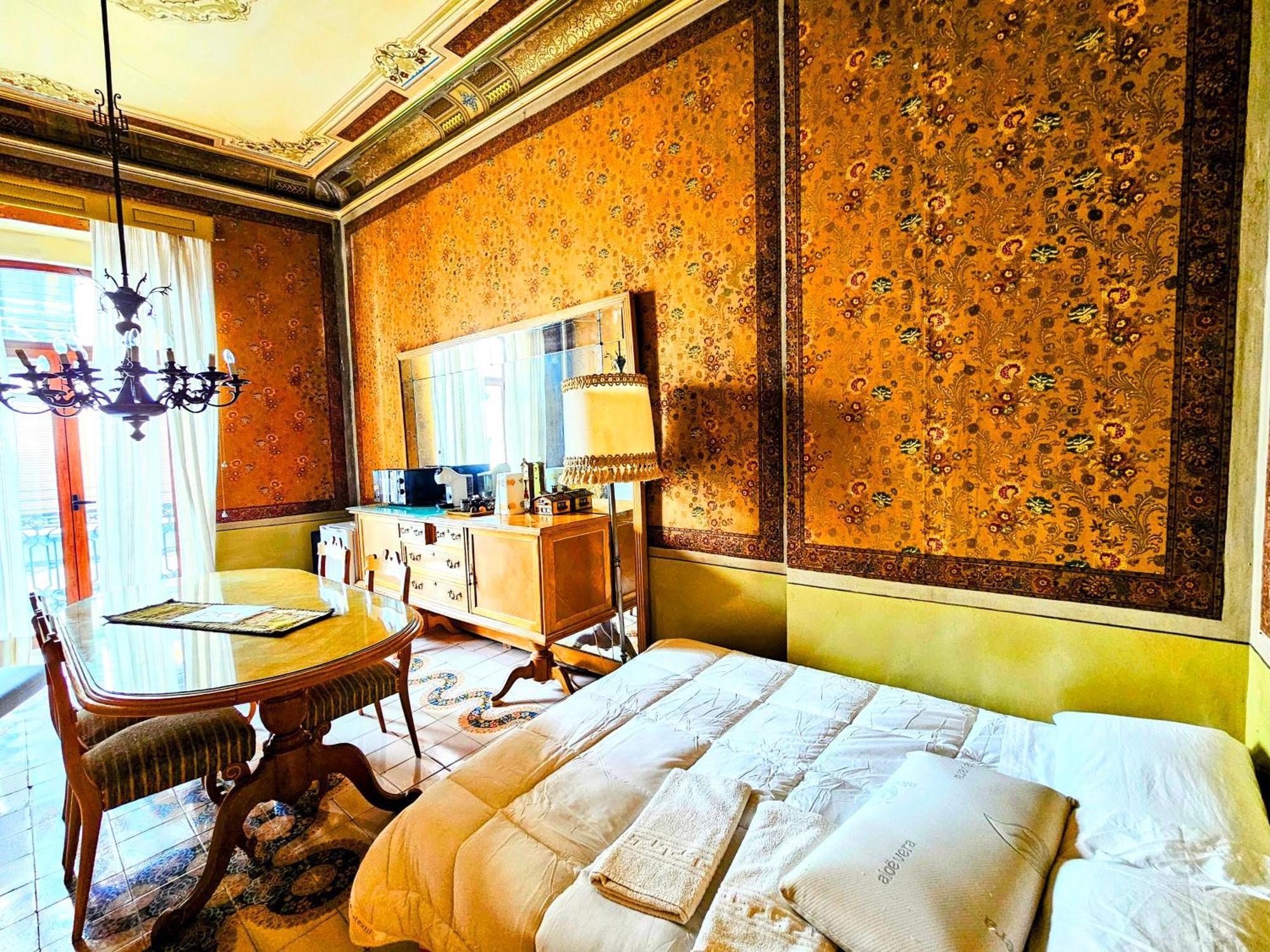 La Traviata - Bunol Aparthotel Szoba fotó
